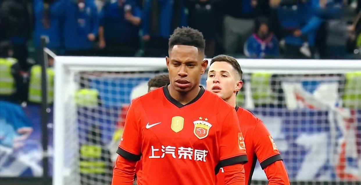 西甲加时末段走向成谜，上海申花造点机会，信心回归，临场指挥获称赞的简单介绍