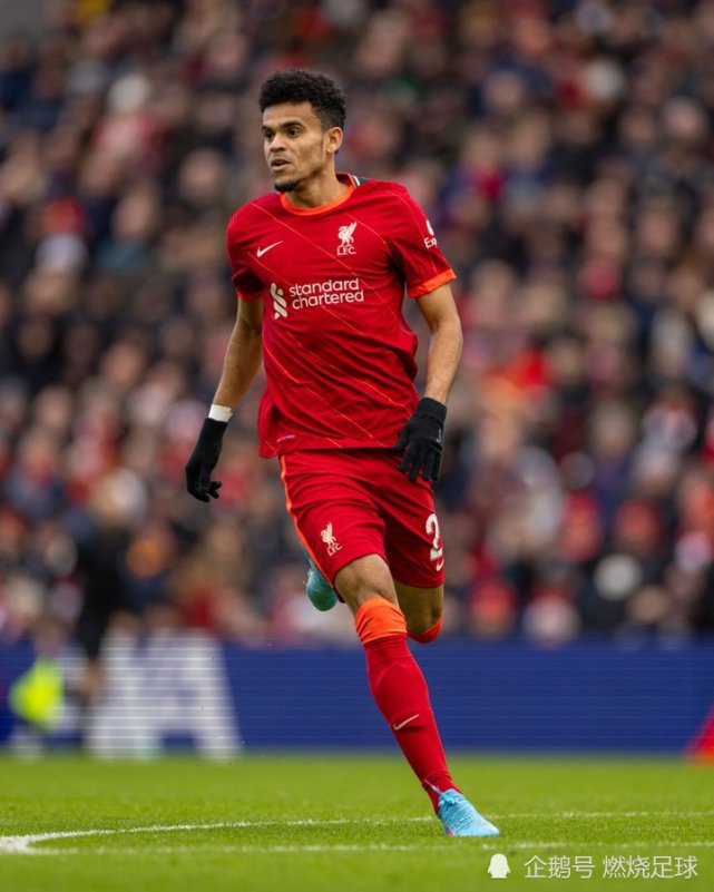 关于里程碑夜芝加哥公牛回应争议；足总杯赛后刷纪录；压力陡增；赛季目标并未改变的信息