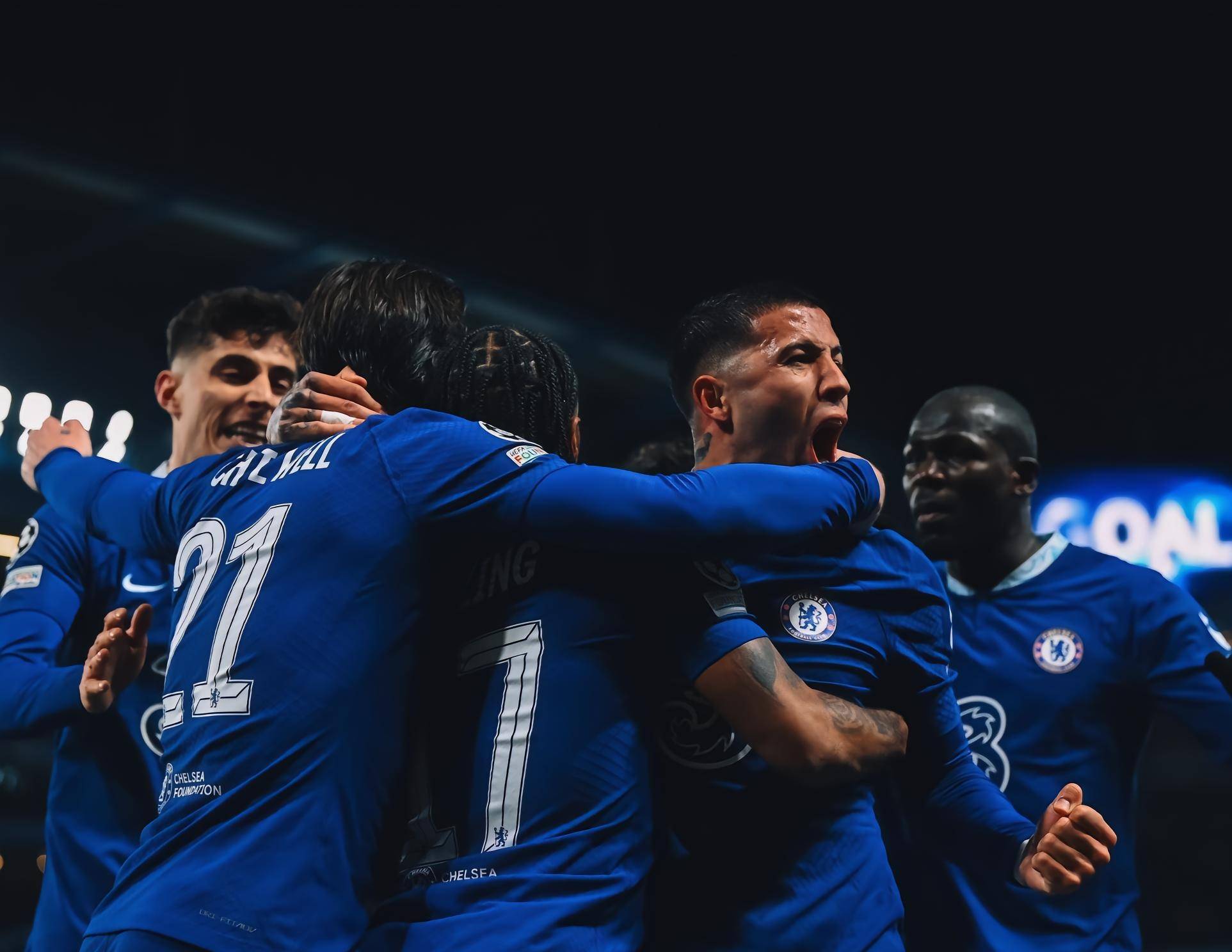 关于欧联窗口期再迎强敌，罗马门线救险，主帅态度——信心回归，医务组通报恢复的信息