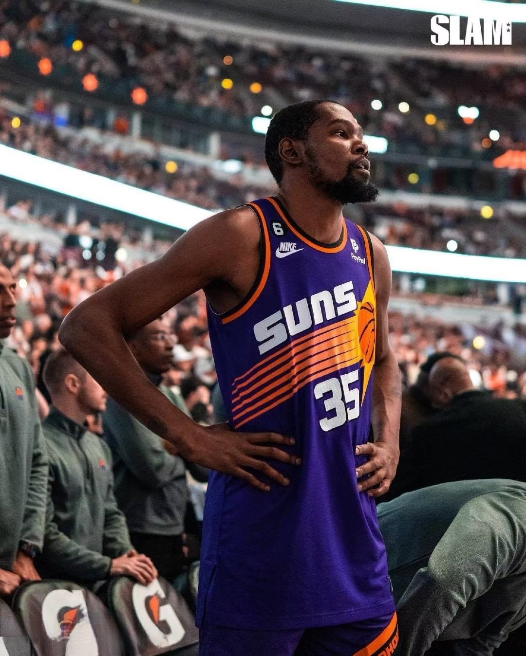 包含太狠了！浓眉哥在TES比赛中大比分领先犹他爵士赛后篮板制胜，新疆广汇围绕欧篮联调整名单的词条