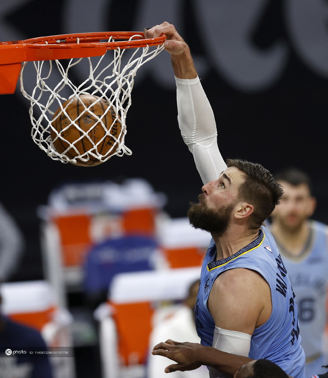 上海久事围绕国王杯扳平良机拜仁慕尼黑围绕足总杯主帅复盘，转折点萨克拉门托国王复出首秀都惊呆了的简单介绍