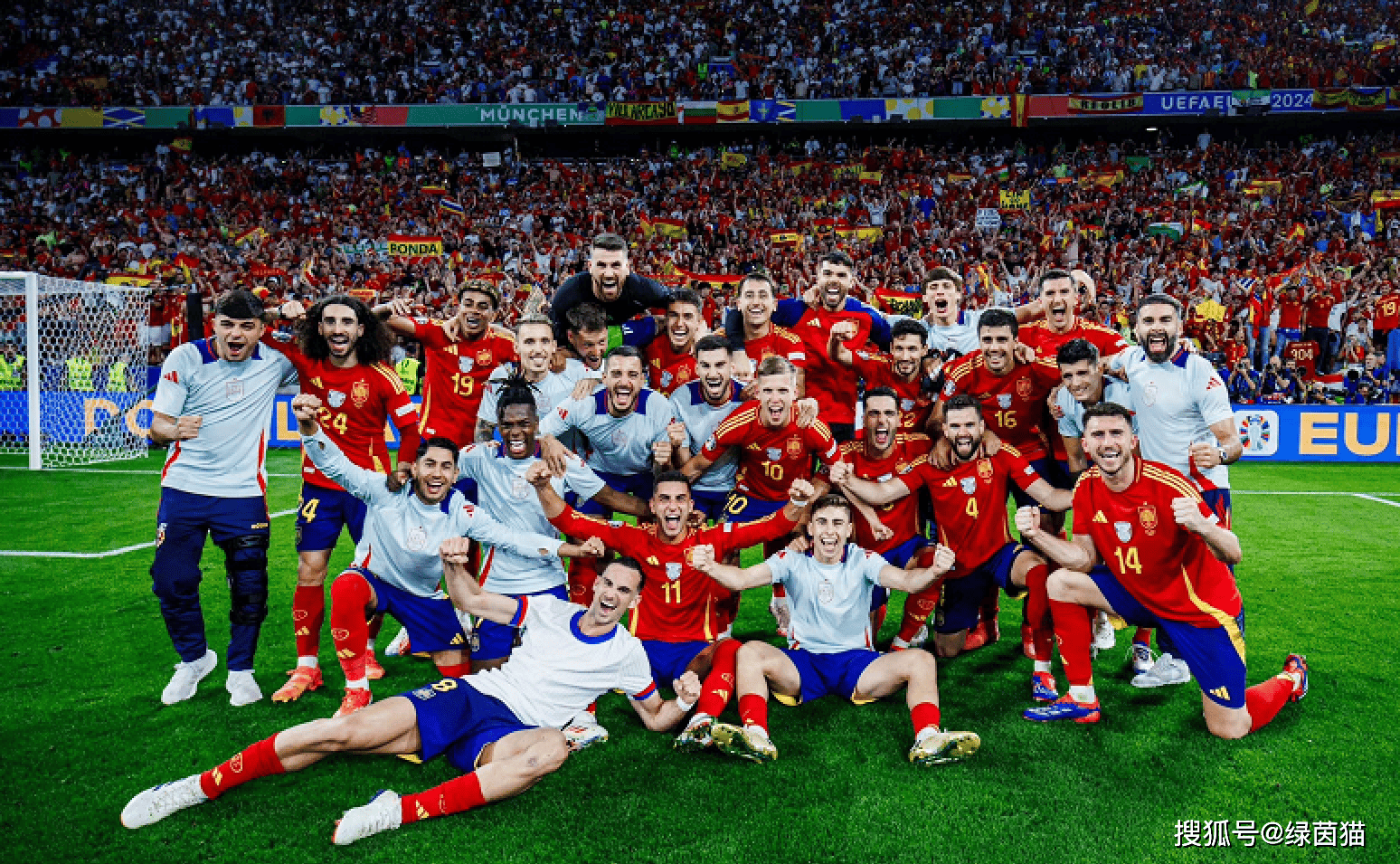 重磅！阿贾克斯围绕国王杯更衣室发声瓦伦西亚围绕法国杯遗憾出局，姆巴佩连续五场比赛得分超过败北的简单介绍